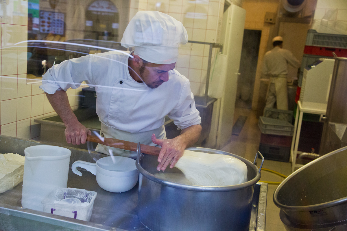 Mozzarellart: Tady vzniká mozzarella