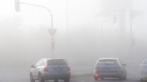 Náhledový obrázek - Emisních povolenek bude ubývat, odhlasovali europoslanci