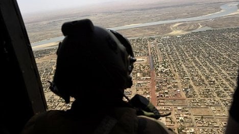 Náhledový obrázek - Vláda souhlasí s vysláním vojáků do Mali, misi posoudí Parlament