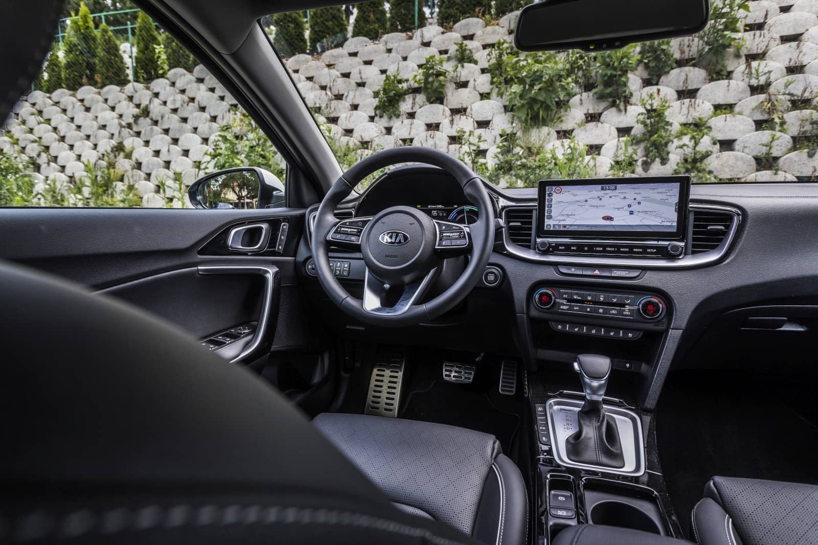 2020-10-aDMB2020_Kia-Xceed-Hybrid-4088.jpg