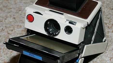 Náhledový obrázek - Polaroid vstává z mrtvých. Přežije ve věku digitálu?