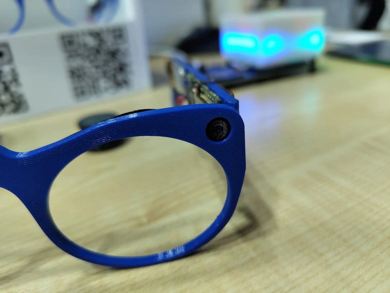 STMicroelectronics: Čipy pro bezdrátové nabíjení nebo detekci