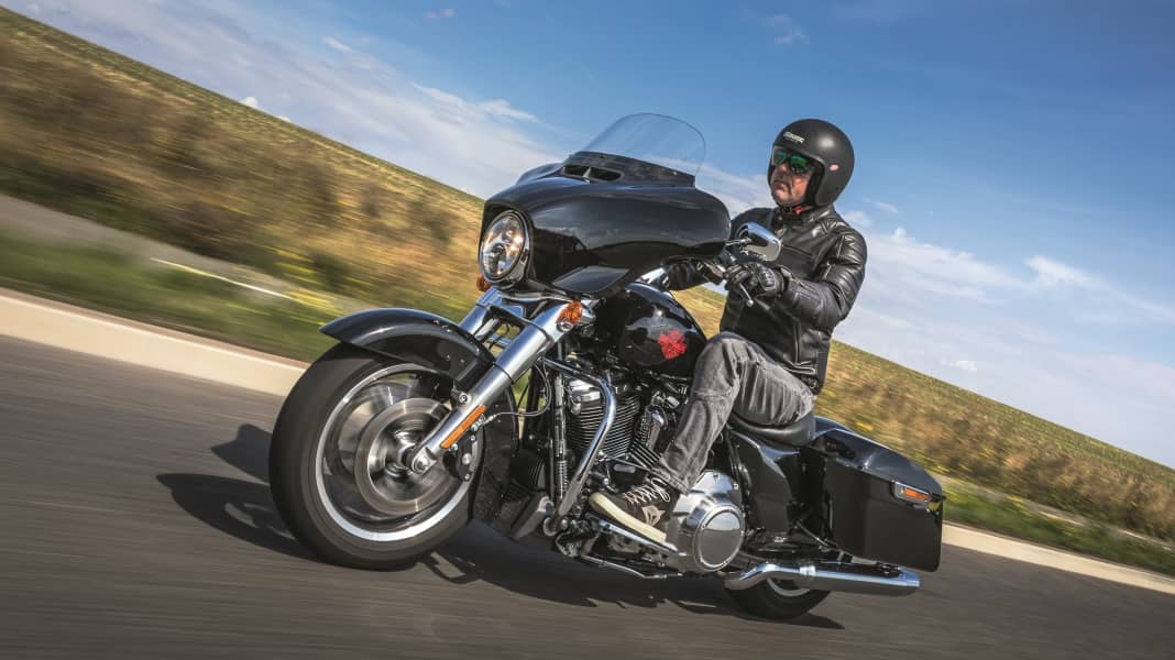 Test Harley-Davidson Electra Glide Standard: Trip na lehko