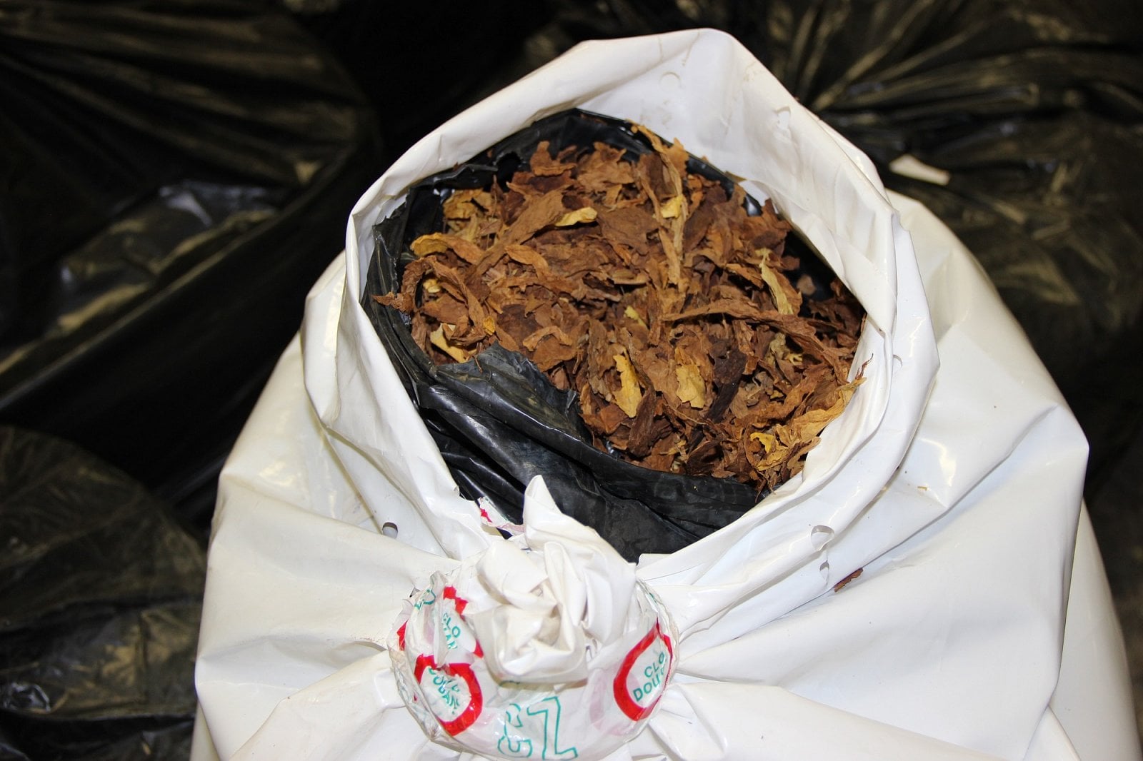 Moravskoslezští celníci zajistili neznačený tabák