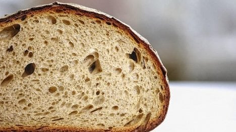 Náhledový obrázek - Revoluce z vládní pekárny: stát rozmělní definici kváskového chleba