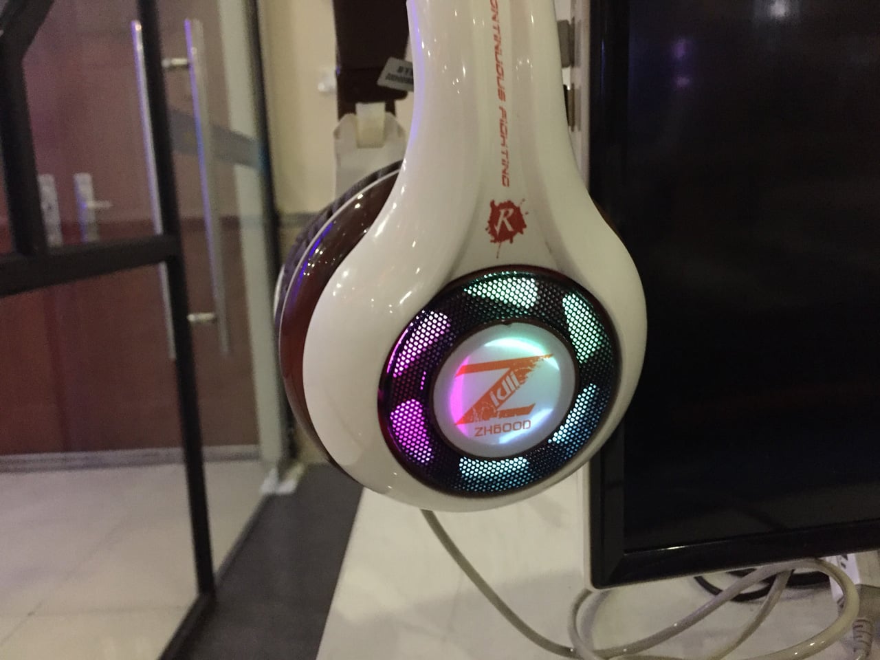 Herní a internetová kavárna v Šanghaji v Číně