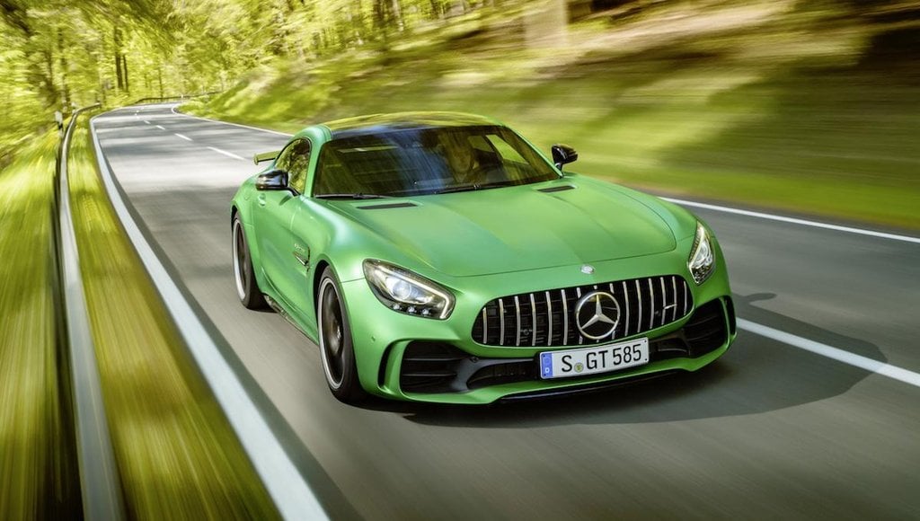 2018-08-mercedes-benz-amg-gt-r-7.jpg