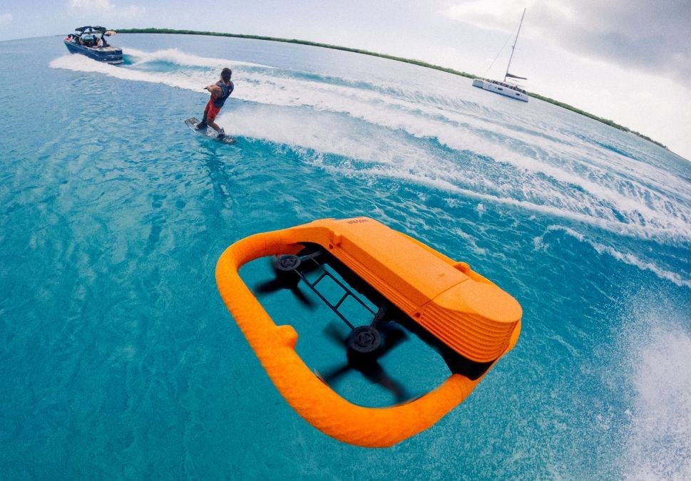 HoverAir AQUA