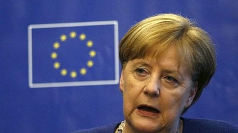 Náhledový obrázek - Merkelová: EU přijme protiopatření proti americkým clům