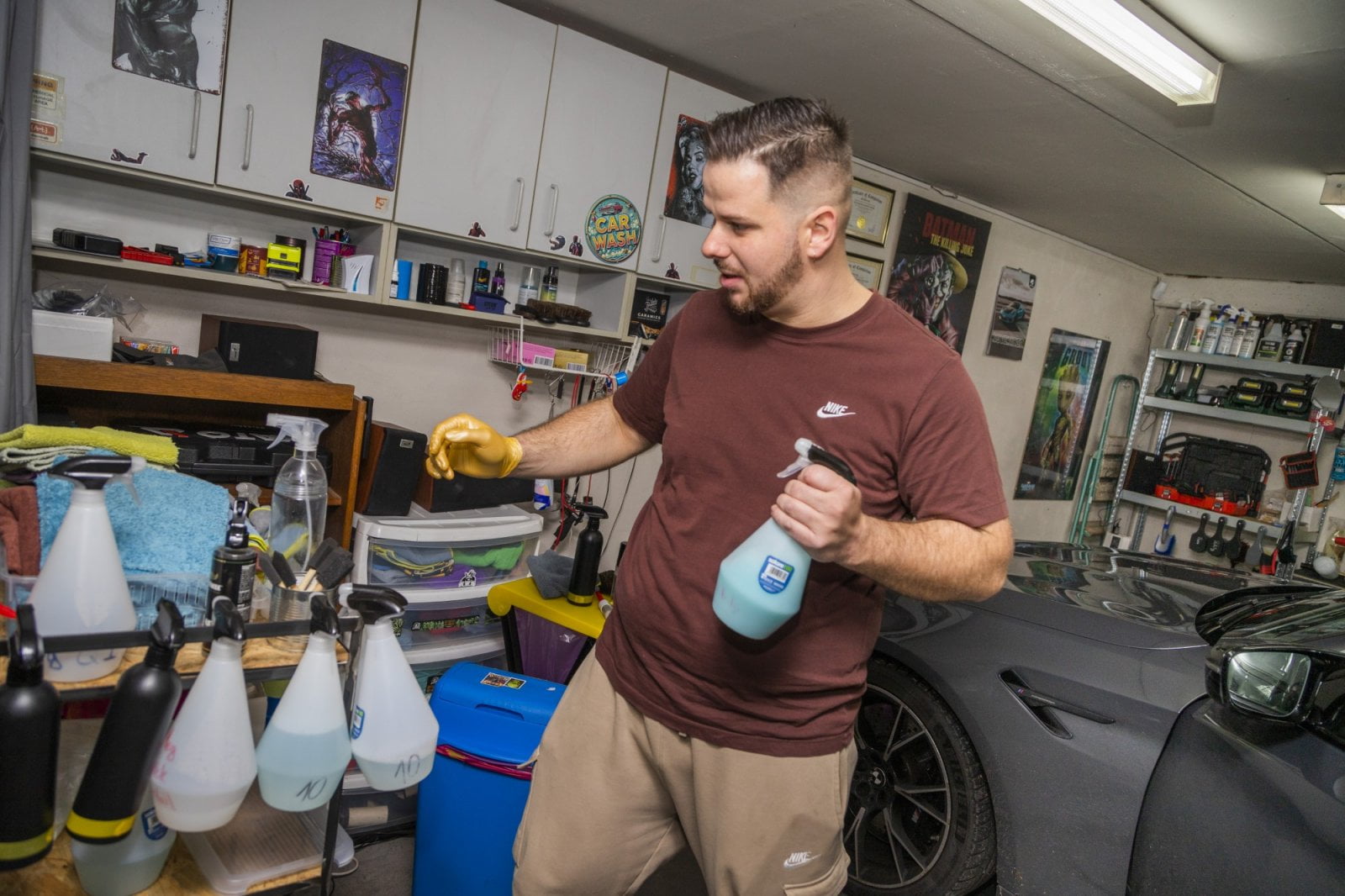 Jiří Klovrza z Tepování Praha při práci