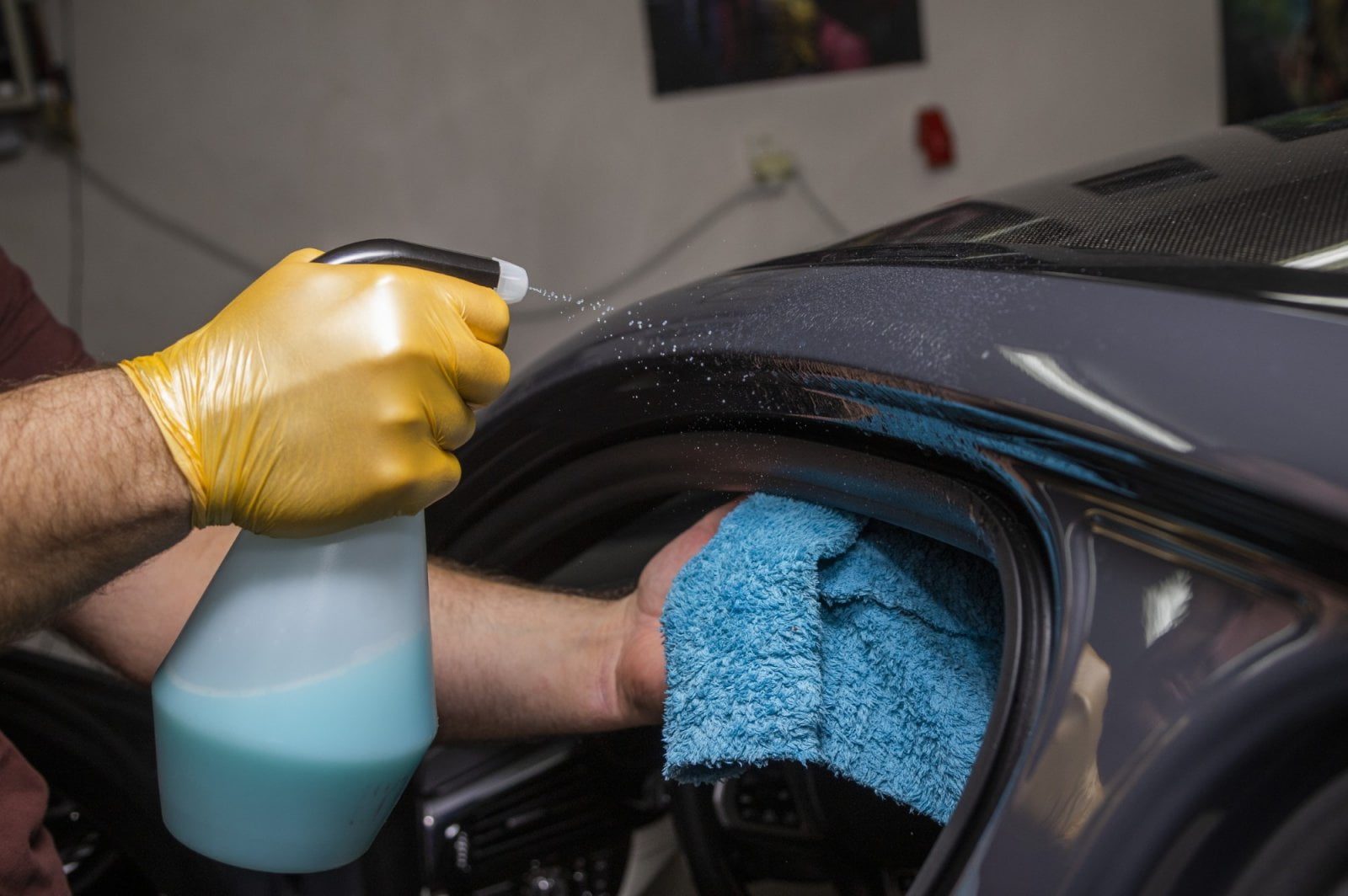 Jiří Klovrza z Tepování Praha při práci