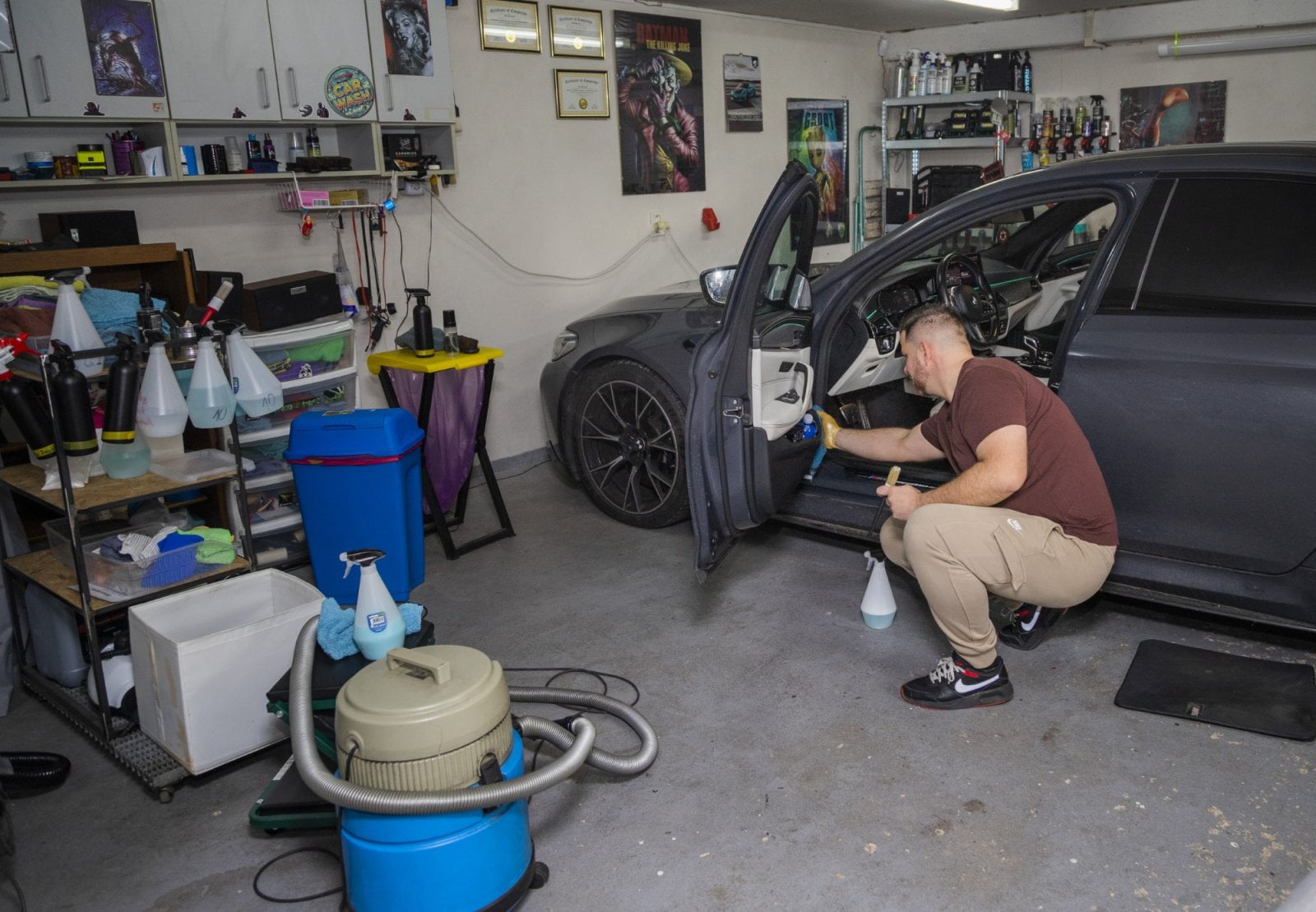 Jiří Klovrza z Tepování Praha při práci