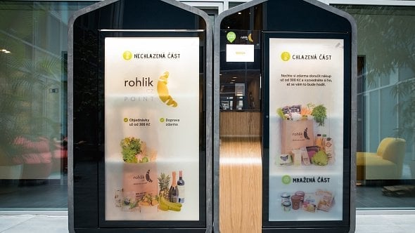 Rohlík.cz spouští síť vlastních výdejních automatů