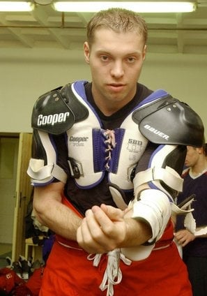 2011-06-s-hokejisty-jaroslavle-zahynuli-v-letadle-i-c48dec5a1tc3