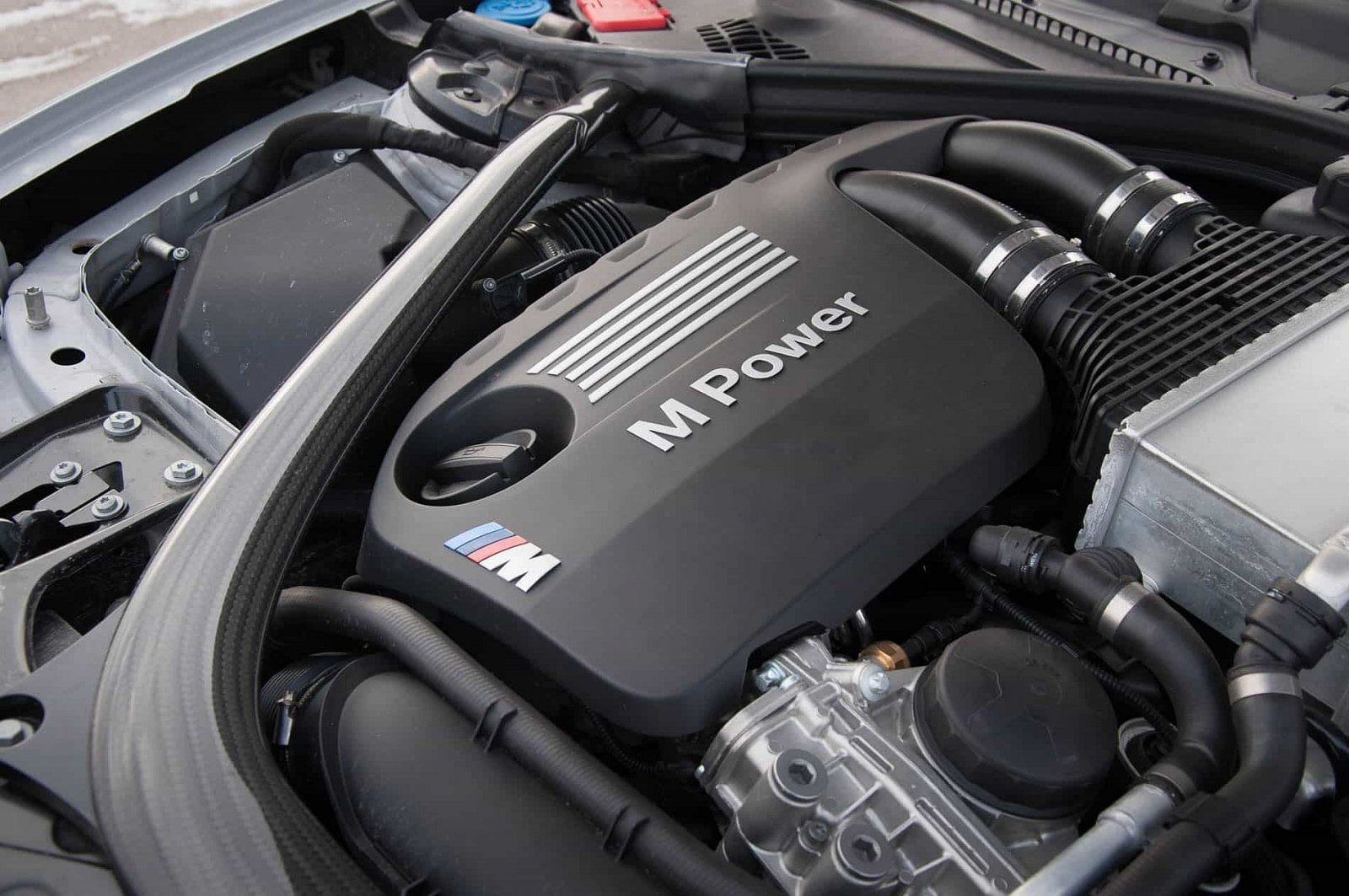 2019-02-bmw-m2-competition-19.jpg