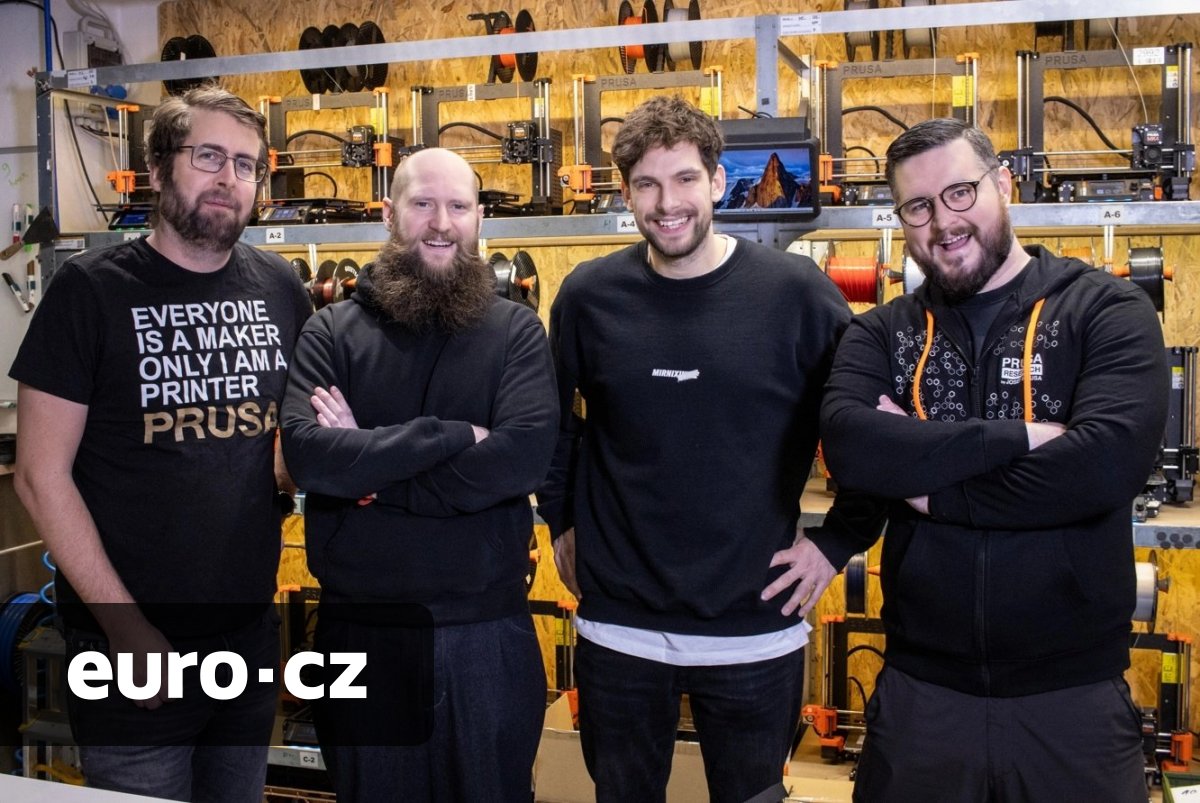 Aby to v šatně nepáchlo jak v chlívku. Český startup, který uspěl u Průši, přichází s unikátním řešením na sušení hokejové výstroje