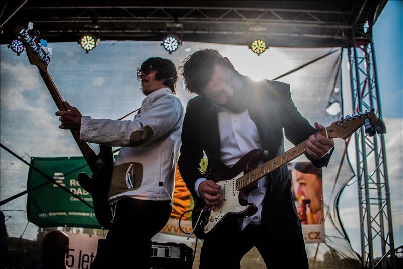 Růžový máj na Náplavce: festival českých růžových vín a klaretů