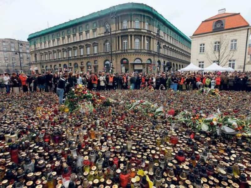 2013-03-statisc3adce-polc3a1kc5af-vzdaly-c3bactu-zesnulycc81m-6.