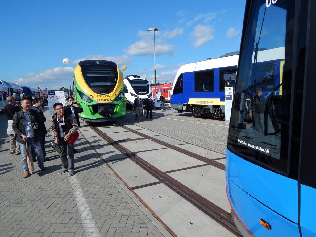 2011-01-c5beeleznic48dnc3ad-veletrh-innotrans-14.jpg