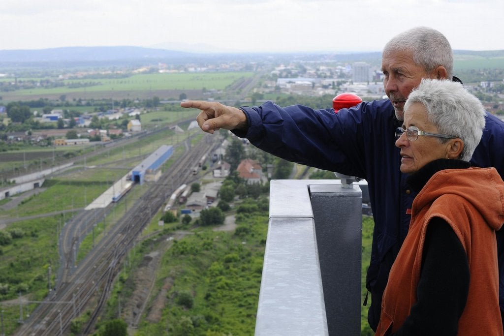 2016-10-nejvyc5a1c5a1c3ad-budova-v-c48desku-brnc49bnskc3bd-az-to