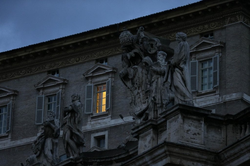 2015-07-tisk-spekuluje-o-zdravotnc3adch-dc5afvodech-papec5beova-