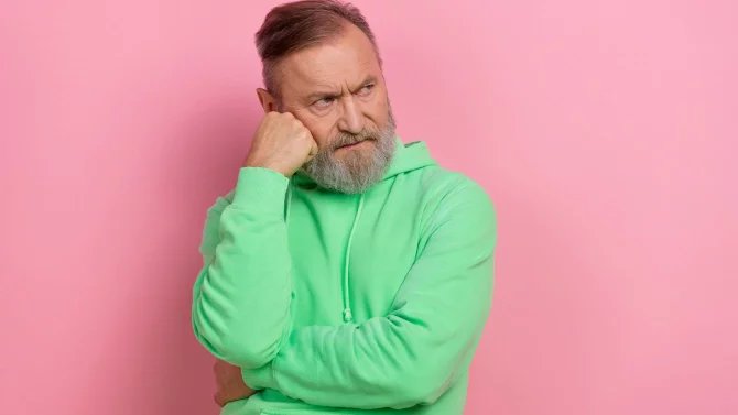 Nebyl mu přiznán důchod. Rozhoduje totiž i pár měsíců chybějícího pojištění