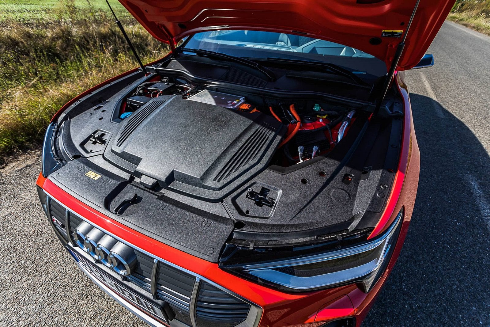 2020-09-aDMB2020_Audi-E-Tron-Sportback55-9617.jpg