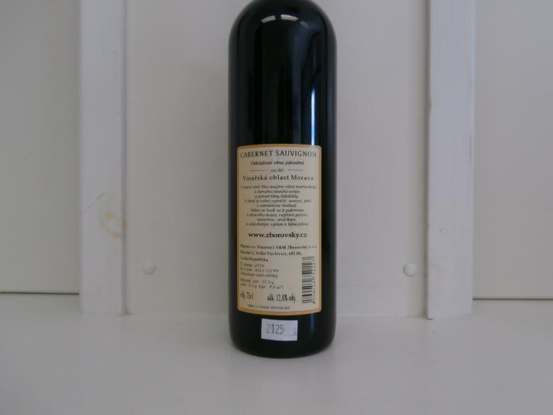 Cabernet Sauvignon: Víno nebylo vyrobeno z hroznů původem z České republiky