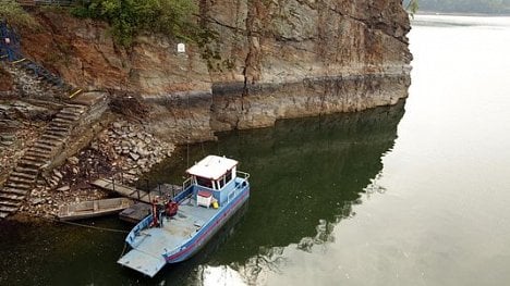 Náhledový obrázek - Česko přichází o to nejcennější - o vodu. Zadržet ji mají opatření za miliardy