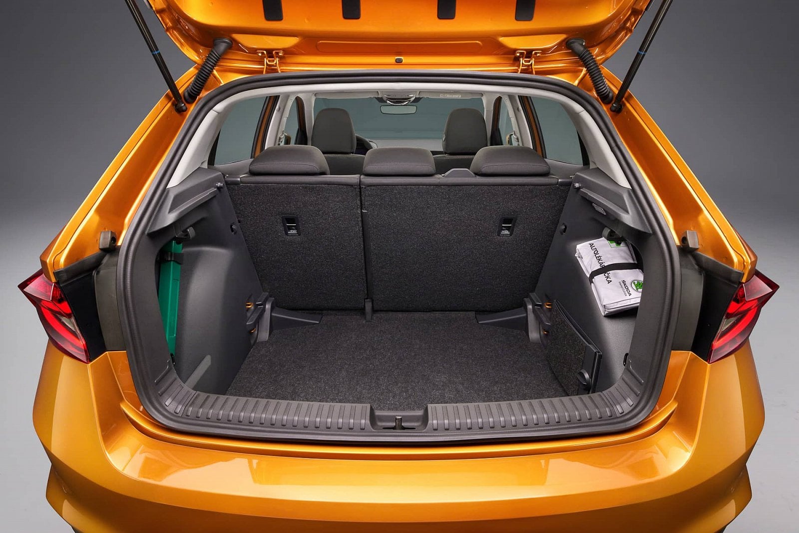 2021-05-skoda-fabia-4gen-16.jpg