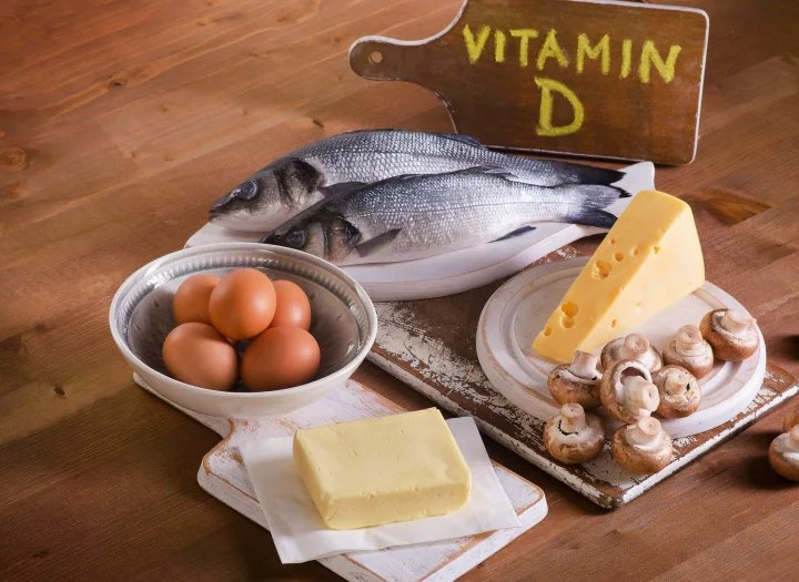 Vitamín D je zásadní pro naši imunitu. V zimě ho má většina lidí nedostatek. Dobrým zdrojem jsou tučné ryby.