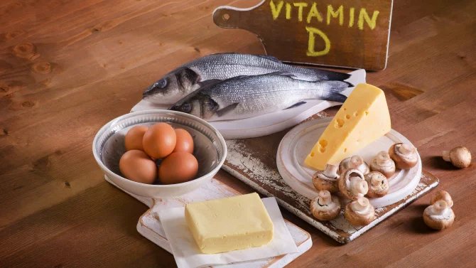Vitamín D je zásadní pro naši imunitu. V zimě ho má většina lidí nedostatek. Dobrým zdrojem jsou tučné ryby.