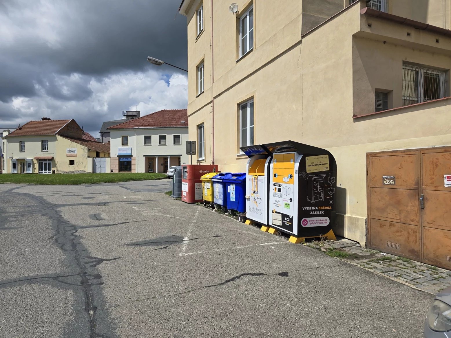 Hlavní 200Mpx fotoaparát