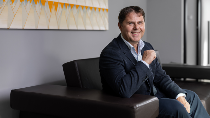 Slavomír Slanina, Suntel Group
