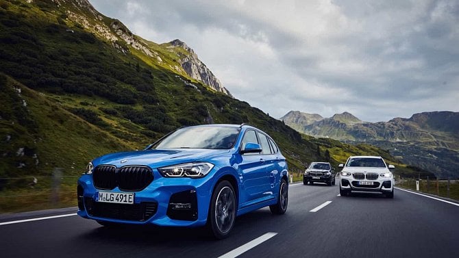 Tříválcový plug-in hybrid BMW X1 xDrive25e ujede na elektřinu 57 km