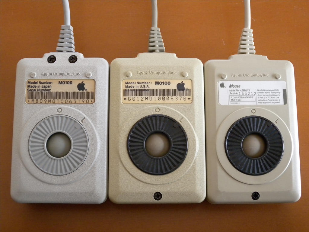 Myši byly tehdy samozřejmě čistě mechanické a kuličkové.