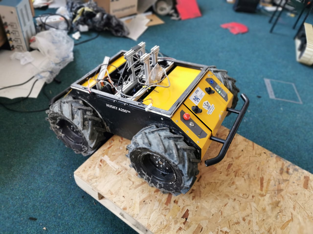 Roboti z Fakulty elektrotechnické na ČVUT