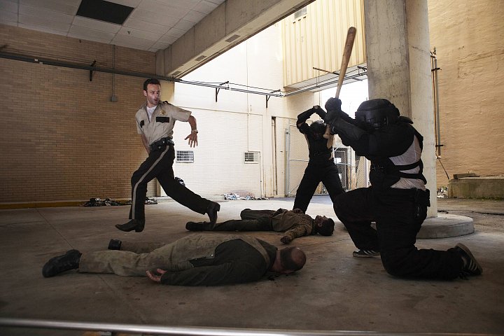 ŽIví mrtví - nový seriál na Primě Cool