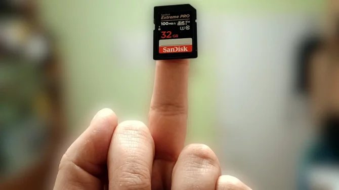 32GB SDHC
