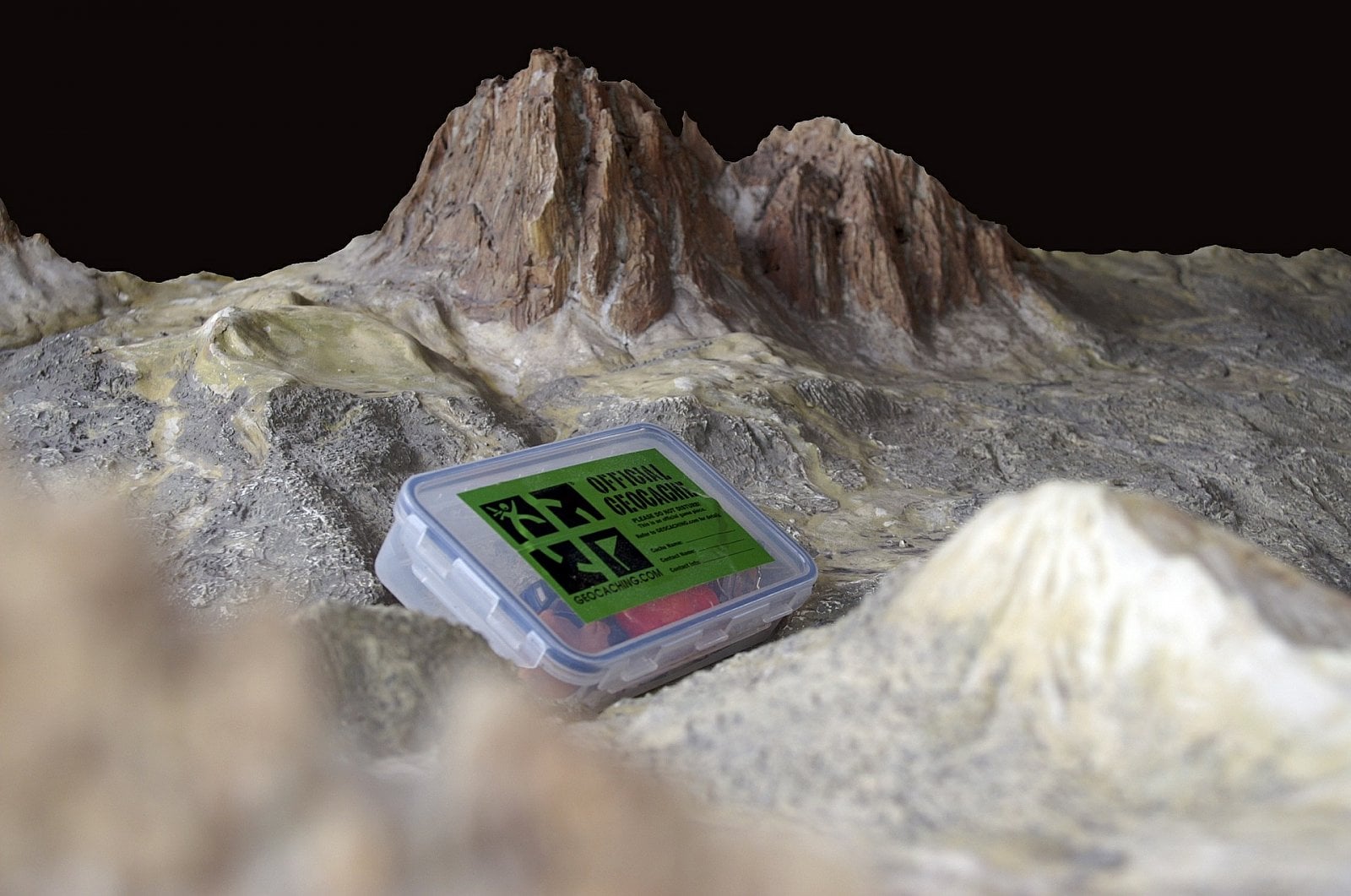 Bez GPS by neexistoval ani celosvětově populární geocaching. Hledejte krabičku s pokladem.