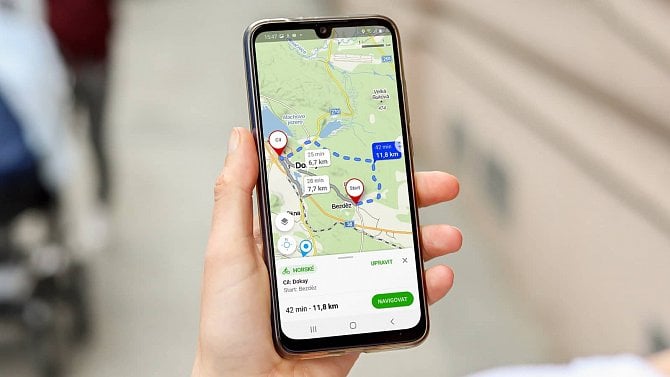 Mapy.cz budou zpoplatněné. Prémiová verze nabídne neomezené offline stahování