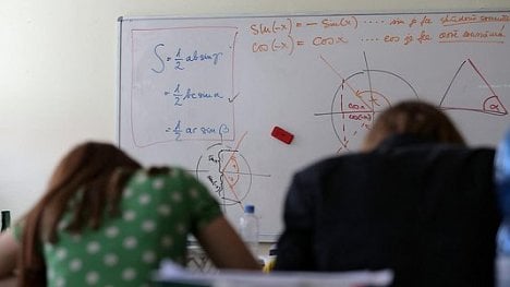 Náhledový obrázek - Povinná maturita z matematiky bude i na odborných školách, návrh těsně prošel vládou