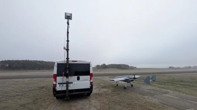 Mobilní vysílač v dronu (T-Mobile a Primoco UAV)
