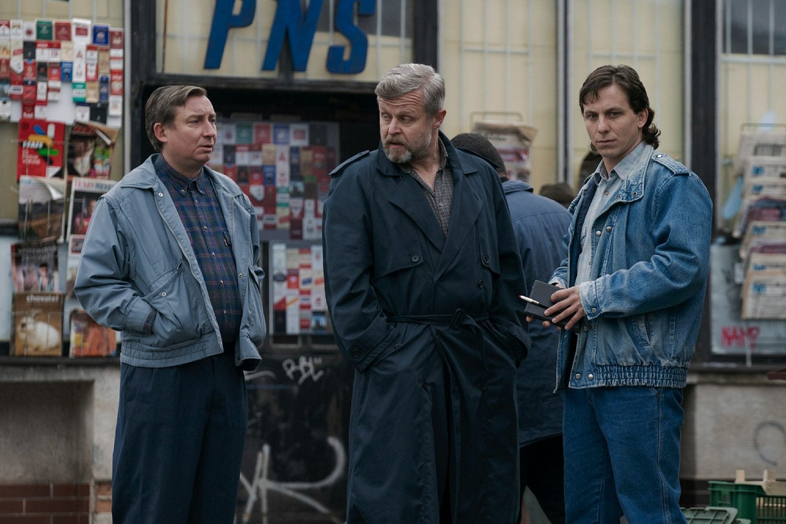 Seriál Devadesátky (2022)