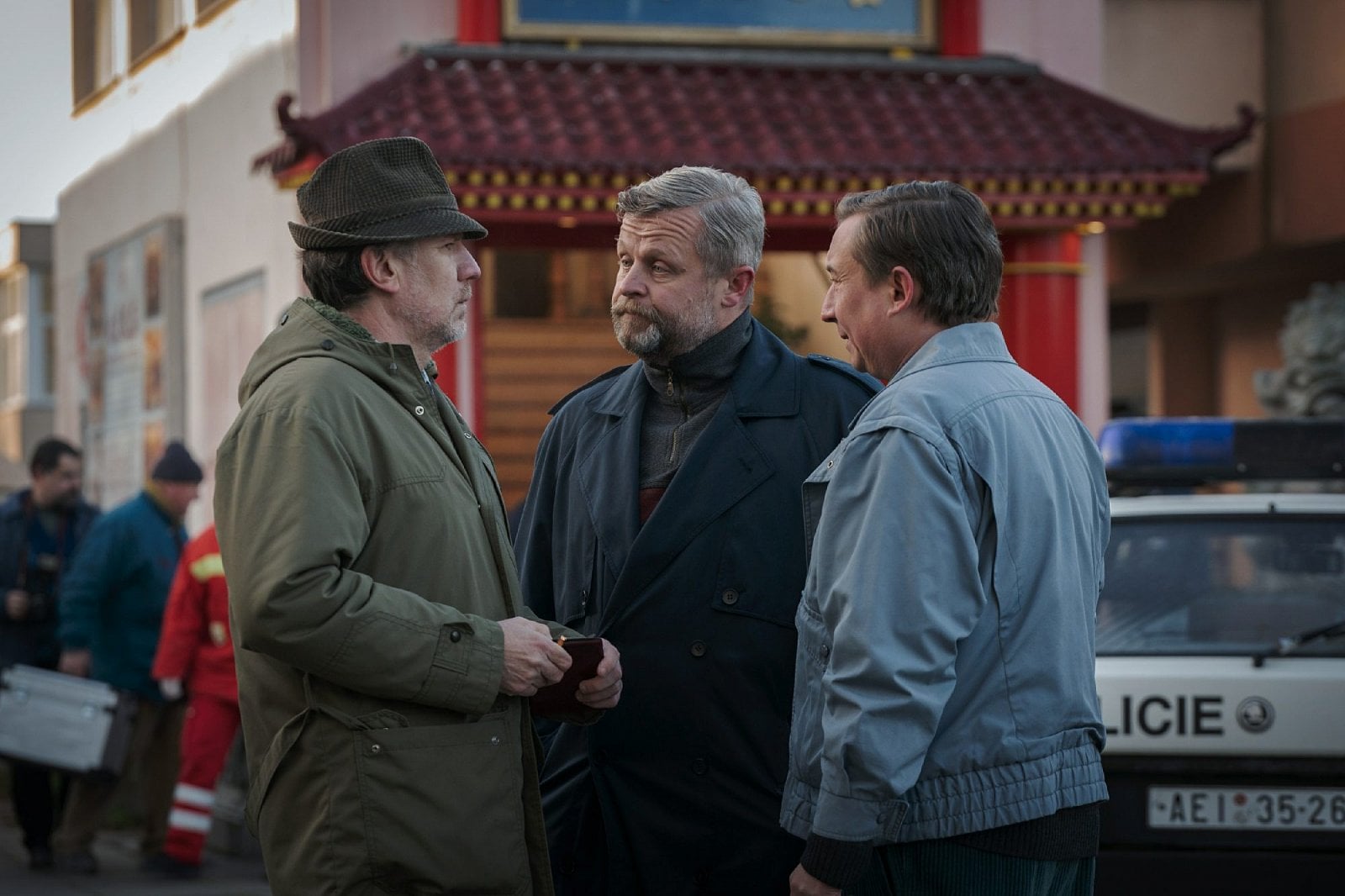 Seriál Devadesátky (2022)