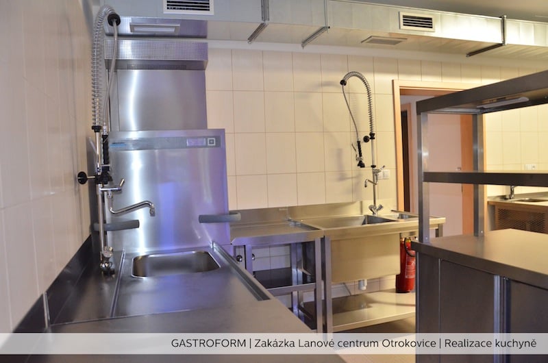 Profesionální kuchyně realizované firmami GASTROFORM a MAVA.