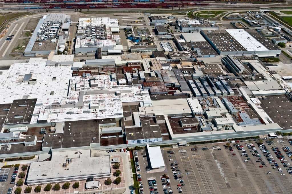 2011-01-znac48dka-tesla-motors-mc3a1-trc5benc3ad-hodnotu-tc3a9mc