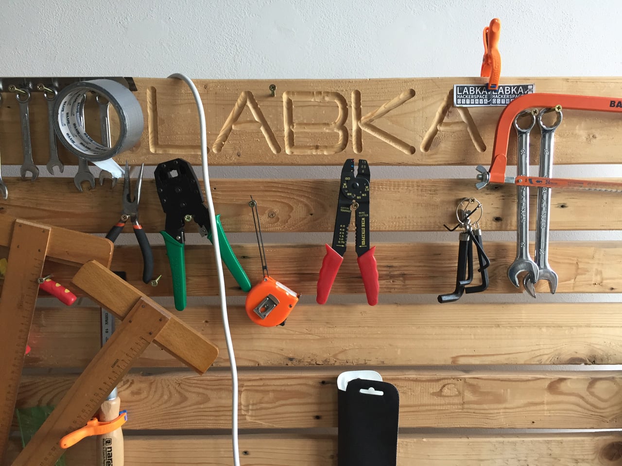 Ostravský hackerspace Labka a jejich IoT projekt SenseNet
