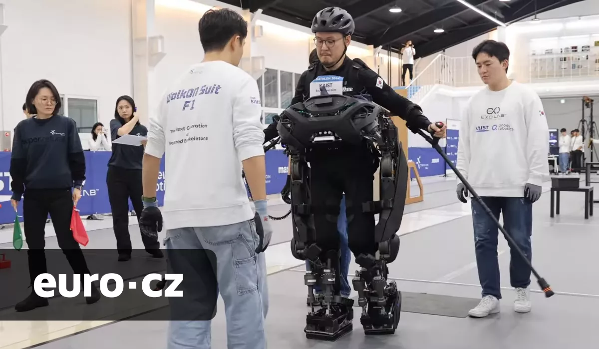 Iron Man, který pomůže paraplegikům s chůzí. Jihokorejští výzkumníci vyvinuli unikátní robotické zařízení
