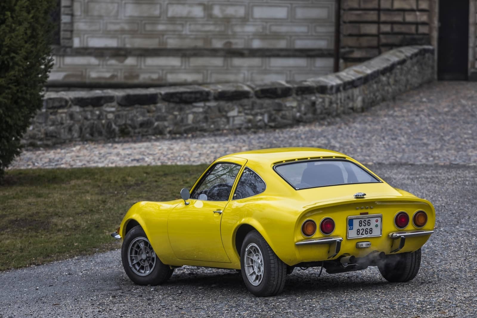 2020-05-aDMB2020_Opel-GT-1970-2070.jpg